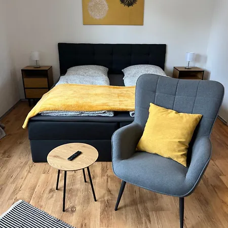 1 Naehe Uni * ゲッティンゲン