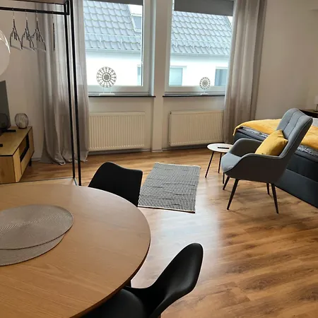 アパート 1 Naehe Uni *