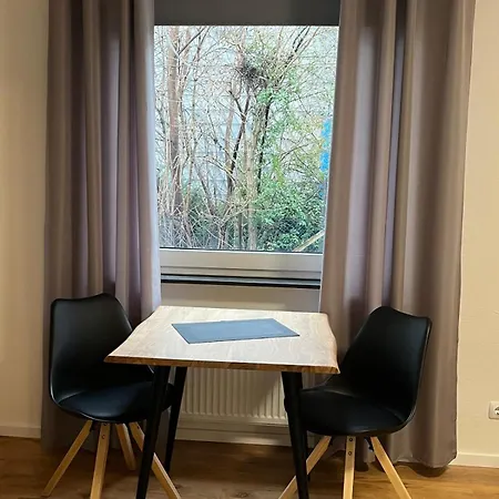 1 Naehe Uni * ゲッティンゲン